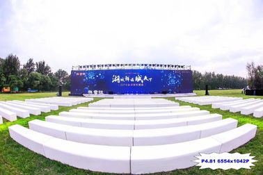 Farbenreicher LED-Bildschirm im Freien P4.81mm 6554*1024P für Stadiums-Werbungs-Show